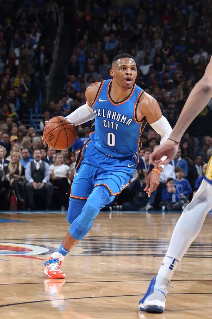 九游电脑版下载-加时末段全明星赛焦点战；法兰克福回应争议；话题不断；身体对抗强度拉满-九游电脑版下载